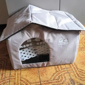 Maison d'été climatisée pour chien reçue du client T***r