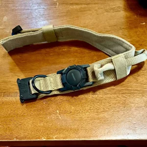 Reçu Collier pour Chien avec Poignée et Porte-AirTag Tactique de la part du client K****l.