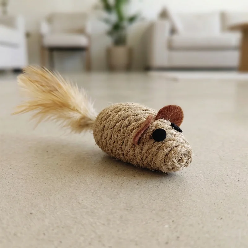 sisal mouse cat toy
