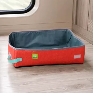 foldable litter box, litter box with sides, high sided litter box, portable litter box, travel cat litter box, collapsible litter box