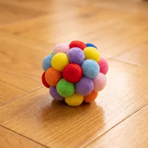 Balle en peluche nylon colorée, jouet interactif pour chats